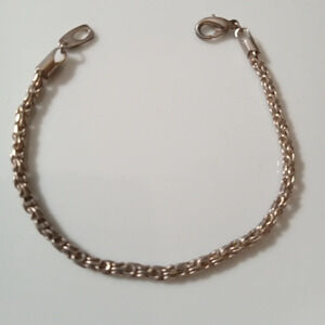 Scroll bracelet